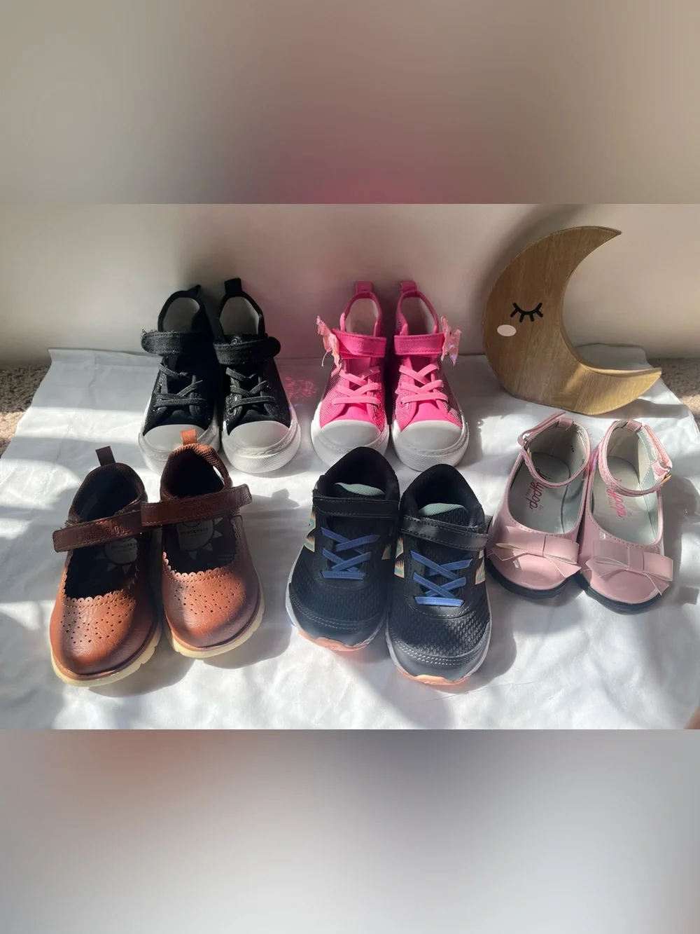 Kids Pink High-Top Sneakers with Strap 5 pairs for 100 size 6 and size 9